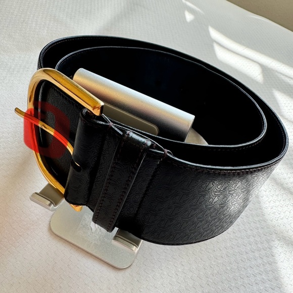 🔥GUCCI Womens Belt (size 75 or 30 waistline) - Picture 3 of 17